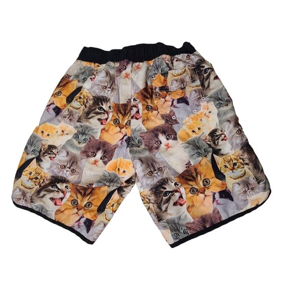 BioWorld Men's SZ Small Swim Trunks Kitten Cat Print Lined Pockets Cruise Beach - Picture 6 of 7
